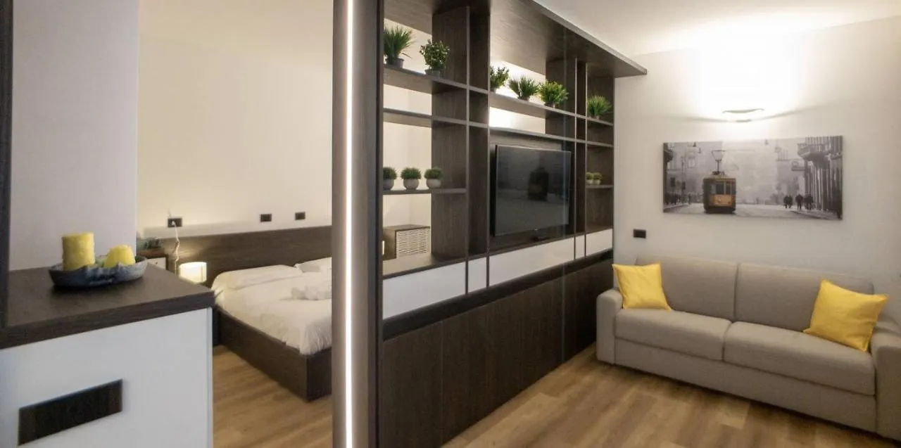 Madonnina Apartment ميلان