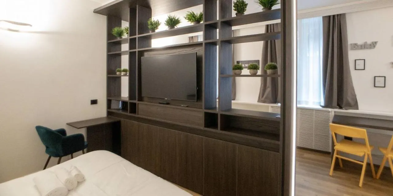 Madonnina Apartment ميلان