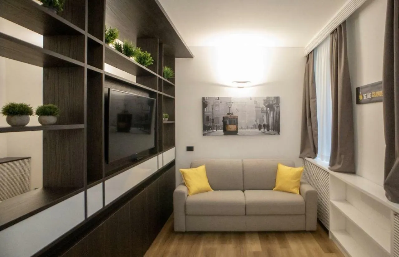 Madonnina Apartment ميلان
